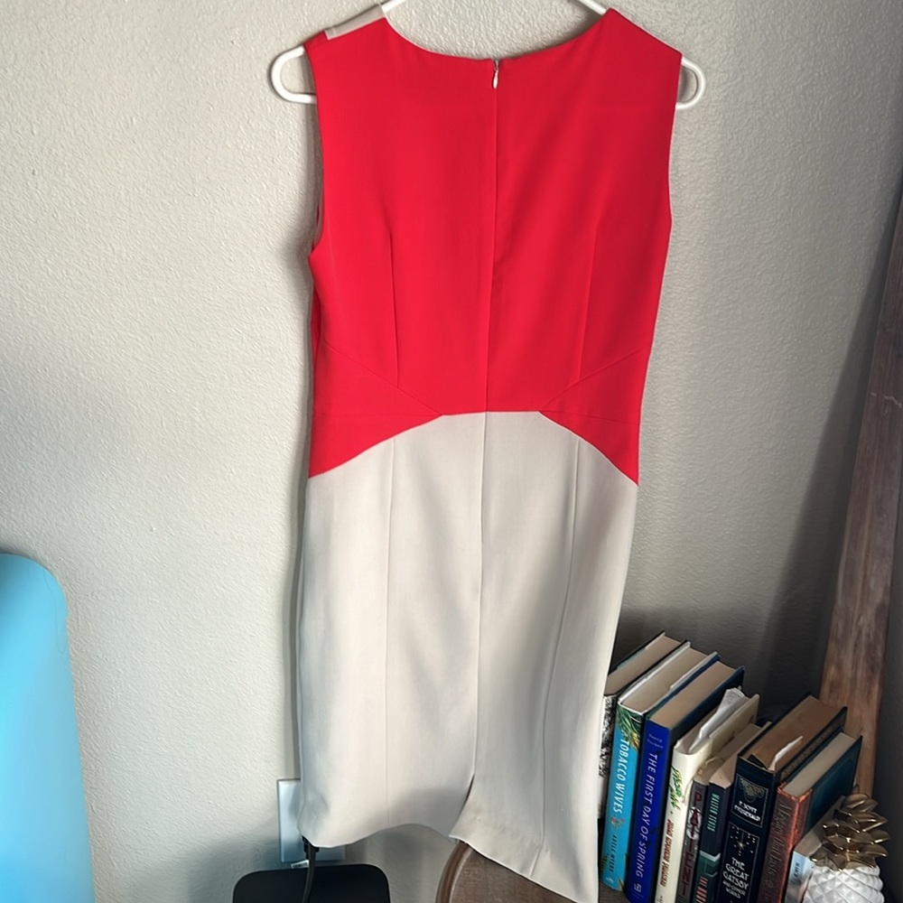 Sharagono women’s Dress - Picture 4 of 8